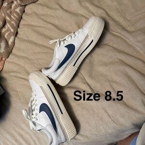 Nike Women's Athletic Shoes - White and Navy